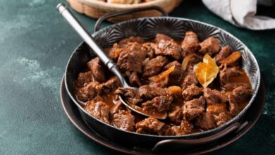 Hutan Kian Jauh, Rendang 120 Daun Terancam Hilang Bersama Pengetahuan Ibu-Ibu