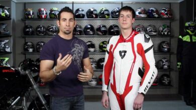 23 Ukuran, Pemindaian Tubuh Penuh, Lalu Jahitan Tangan, Rahasia Baju Balap REV’IT! untuk MotoGP