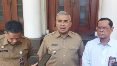 Stabilitas Pemerintahan Dijaga, Farhan Tegaskan Bandung Tetap Fokus pada Layanan Warga dan Pembangunan