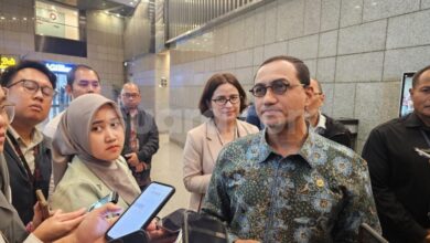 Dana Asing Terus Keluar Dari Bursa, OJK Sebut IHSG Masih Ditopang Fondasi Kuat
