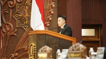 Anggaran Rp2,489 Miliar Perjalanan Luar Negeri Disperindag Jatim Dipertanyakan, Efisiensi Pemprov Diuji