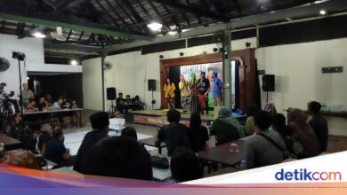 Di Balik Gamelan Dan Topeng, Empat Teater Jawa Timur Ini Menjaga Ingatan Budaya