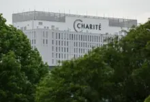 Dokter AS Pulih Usai Ebola Di Berlin, Wabah DRC Tembus 488 Kasus dan WHO Siaga