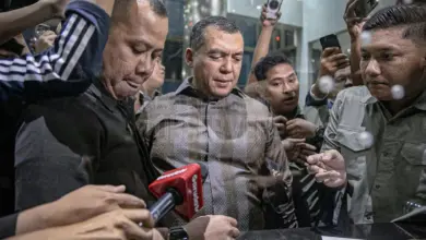 Silmy Karim Datang Ke KPK Tengah Malam, Drama Pencarian Usai Kasus OTT Imigrasi Jakarta Barat